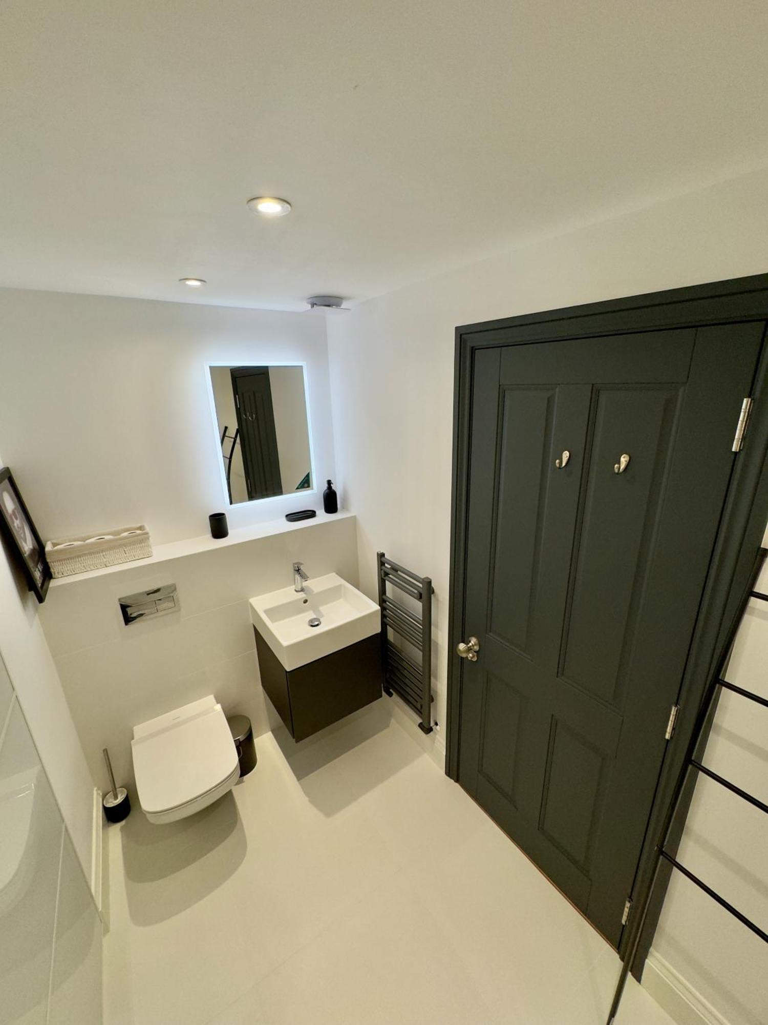 Apartamento Romeo'S Arch High End Luxury In Centre Of Stratford With Parking Exterior foto